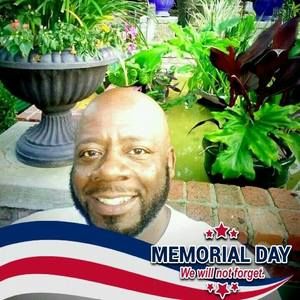 Meet your Posher, Gregory